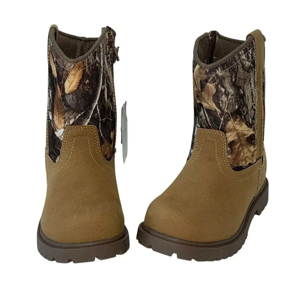 Magellan Outdoors Kids' Boone Realtree Edge Boots slip resistant SZ/13 Y